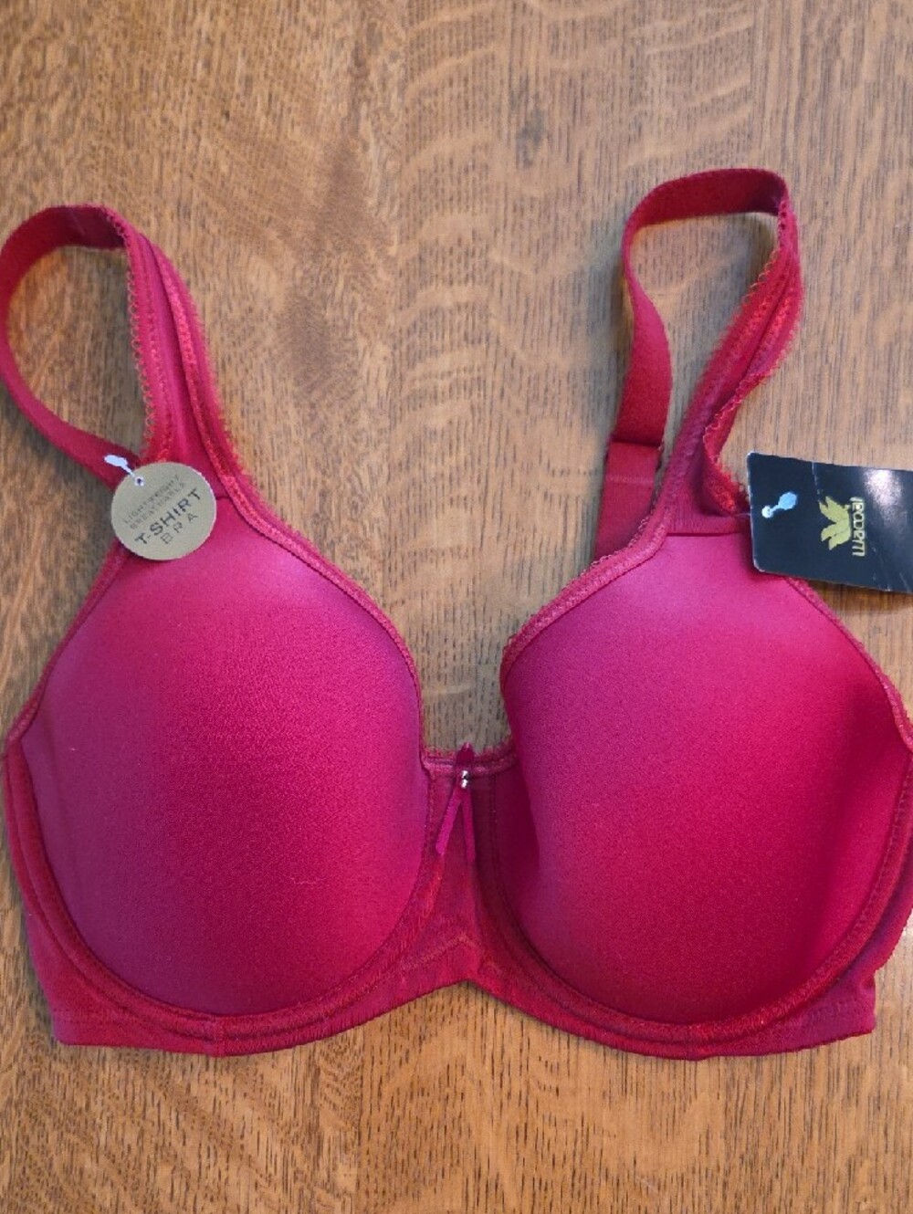 Wacoal T-Shirt Bra - Red